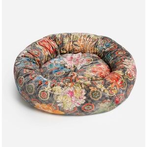 Johnny Was Taylor Dog Bed